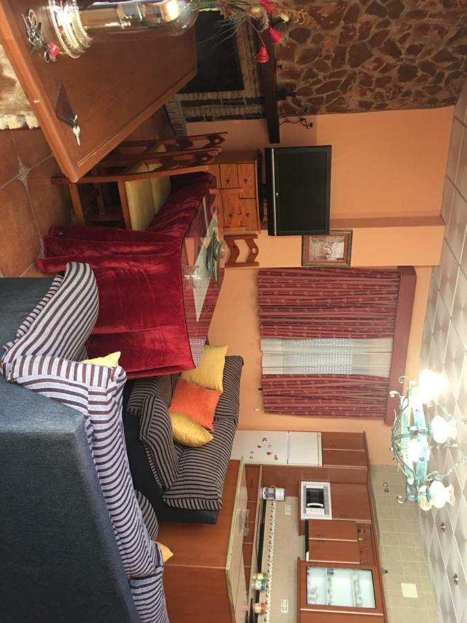 Hostal El Sevillano Rus 外观 照片